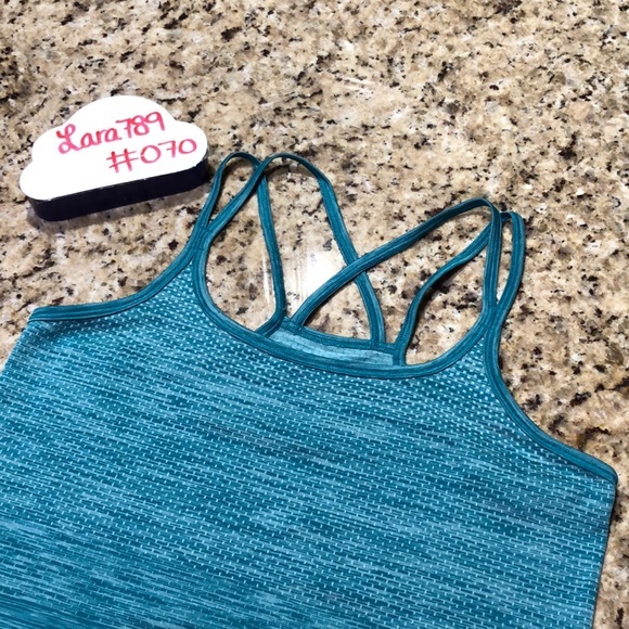 Nike Tank Top - Picture 3 of 10